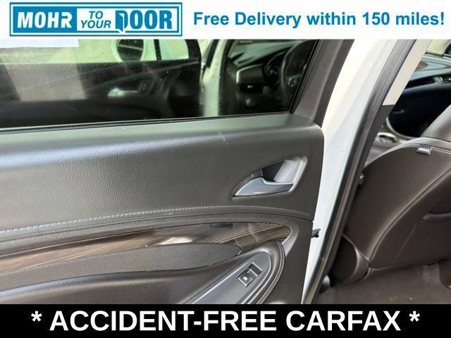 Used 2019 Buick Envision Essence AWD/4WD image 38