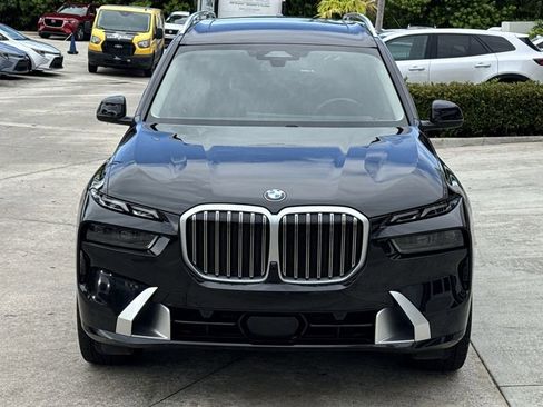 Used 2023 BMW X7 xDrive40i image 30