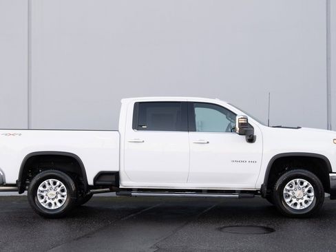 New 2026 Chevrolet Silverado 3500 LTZ w/ LTZ Convenience Package image 34