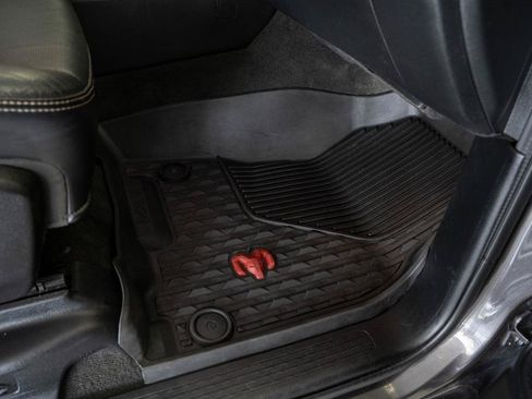 Used 2020 RAM 1500 Rebel AWD/4WD image 20