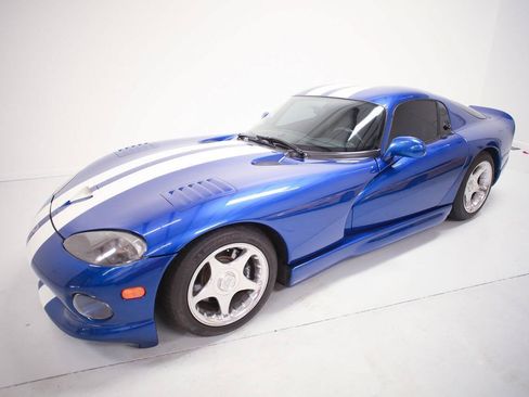 Used 1996 Dodge Viper GTS RWD image 12