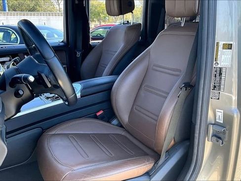 Used 2021 Mercedes-Benz G 550 image 18