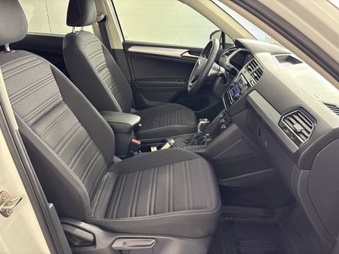 Used 2022 Volkswagen Tiguan S FWD image 39