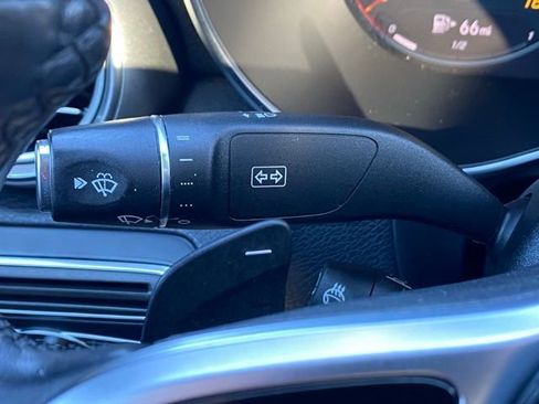 Used 2021 Mercedes-Benz C 300 4MATIC Sedan image 44