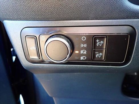 Used 2023 Ford Maverick Lariat w/ Lariat Luxury Package image 16