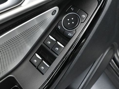 Used 2021 Ford Explorer Platinum w/ Equipment Group 601A image 20