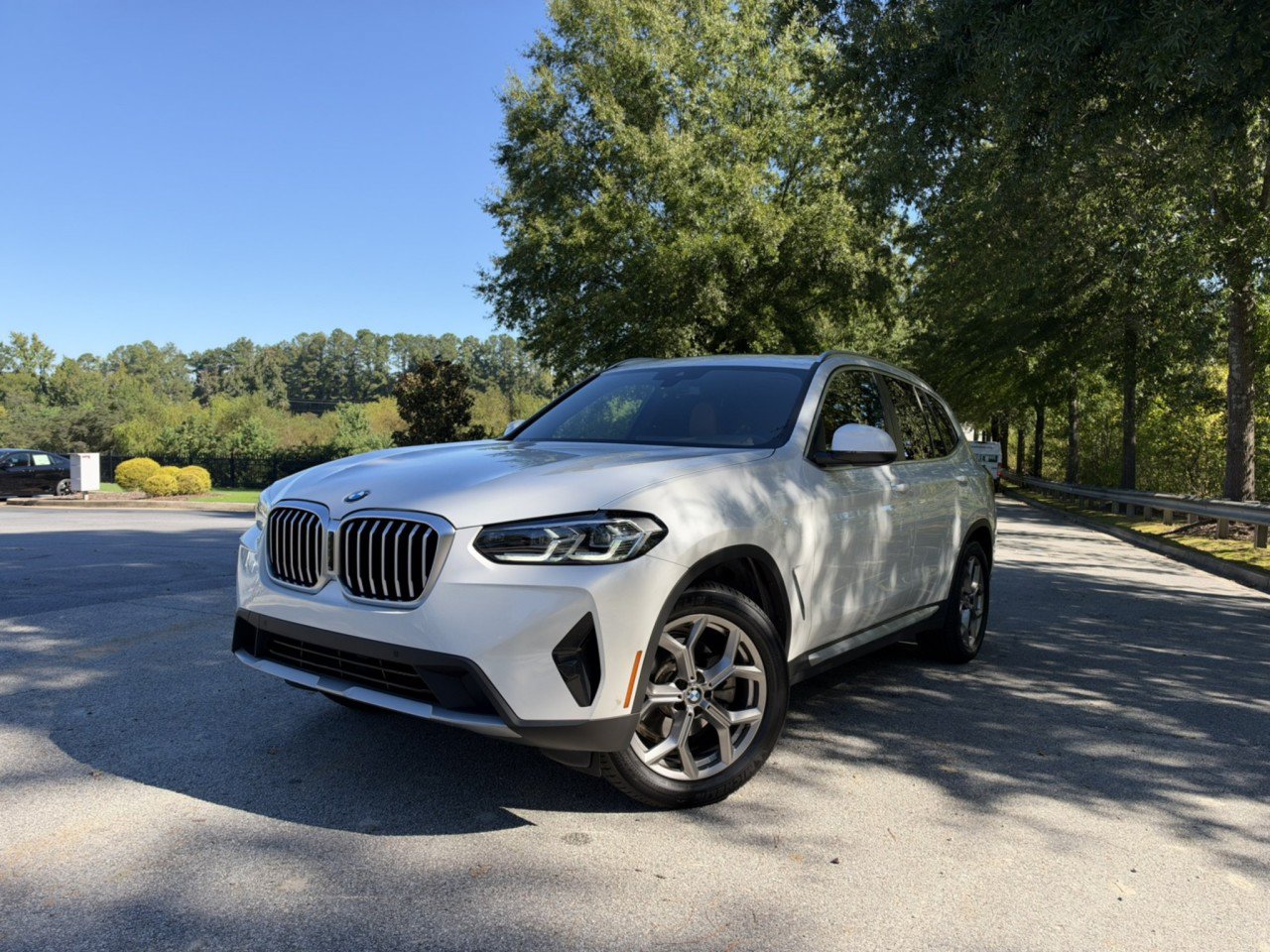 Used 2022 BMW X3 xDrive30i w/ Premium Package 2 AWD/4WD image 1