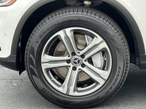 Used 2022 Mercedes-Benz GLC 300 4MATIC image 25