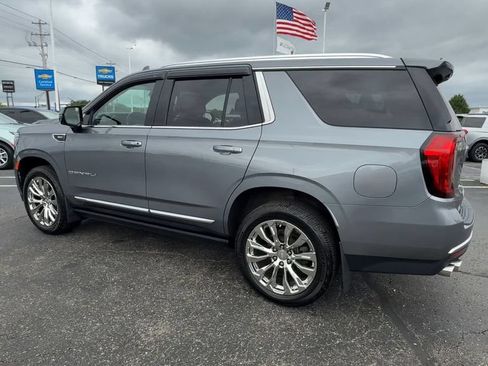 Used 2022 GMC Yukon Denali AWD/4WD image 6