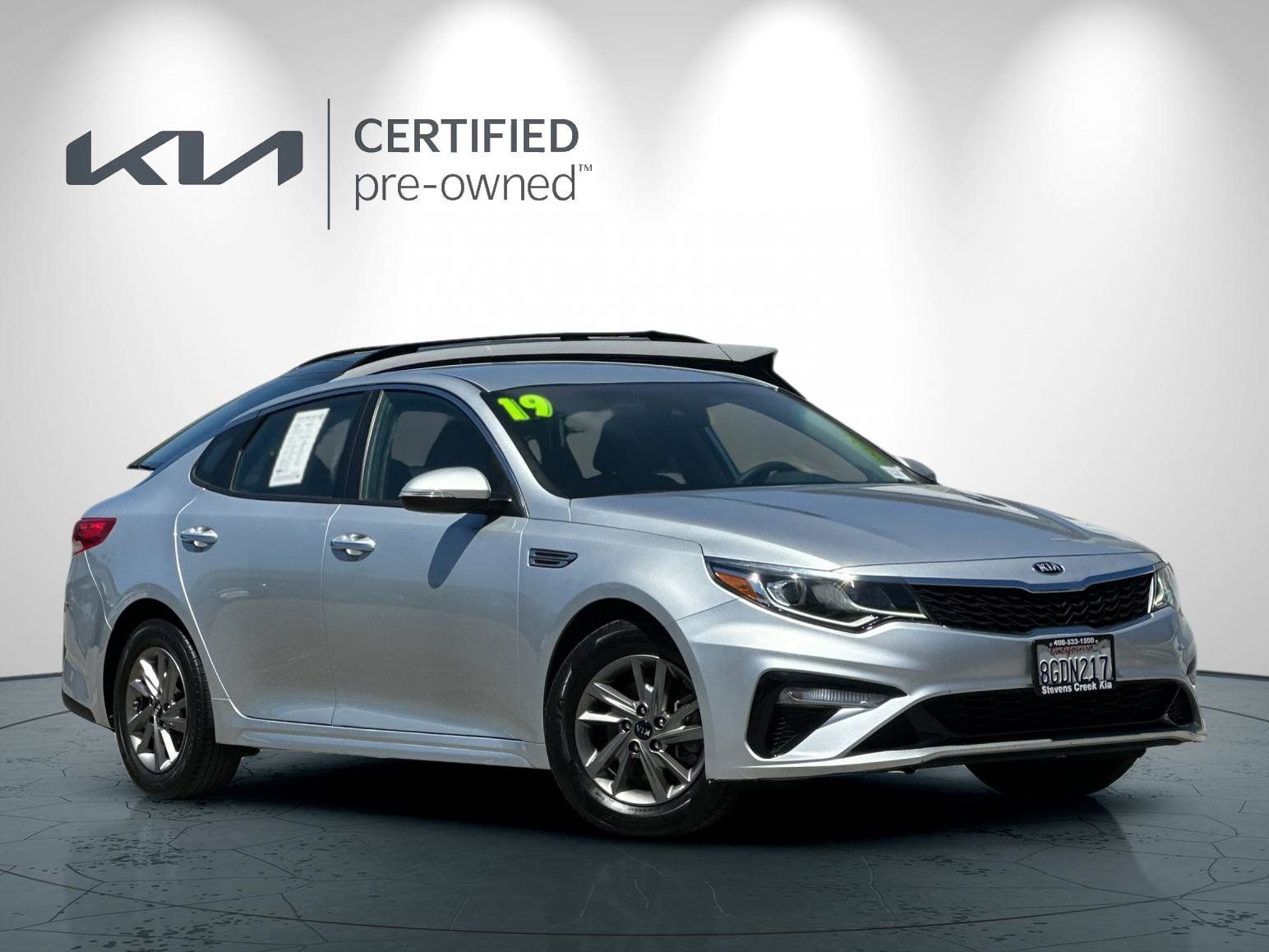 Certified 2019 Kia Optima LX FWD image 2