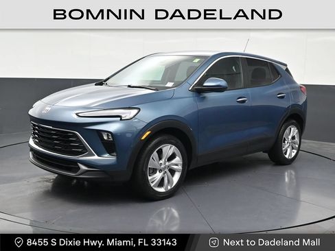 Used 2025 Buick Encore GX Preferred FWD image 1