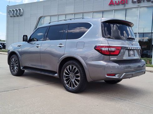 Used 2022 Nissan Armada Platinum RWD image 6