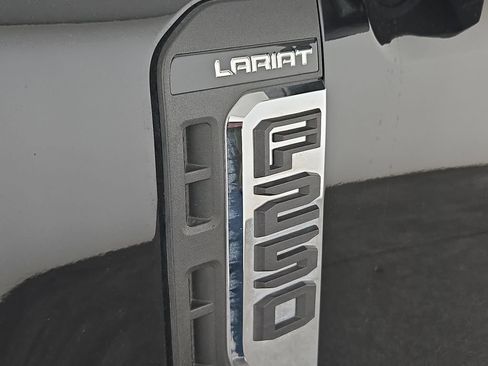Used 2024 Ford F250 Lariat AWD/4WD image 38