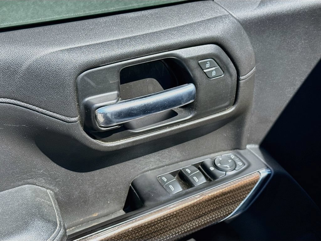 Used 2019 Chevrolet Silverado 1500 LT w/ All-Star Edition RWD image 18