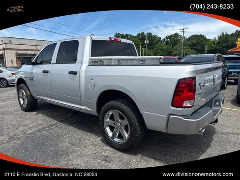 Used 2015 RAM 1500 Express AWD/4WD image 6