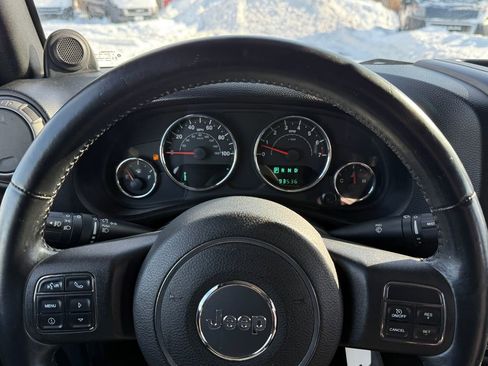 Used 2013 Jeep Wrangler Sport w/ Connectivity Group image 18