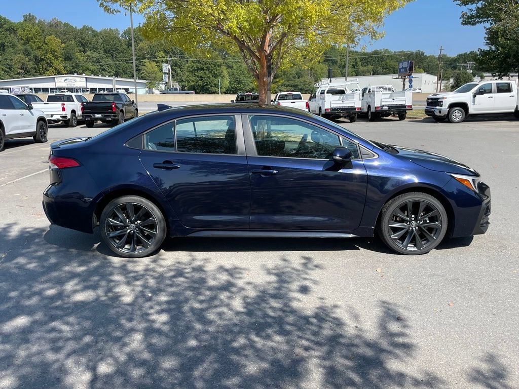 Used 2025 Toyota Corolla SE FWD image 8