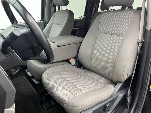 Used 2020 Ford F150 XLT w/ Equipment Group 302A Luxury AWD/4WD image 23