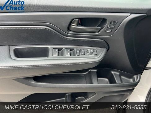 Used 2025 Honda Odyssey EX-L image 10