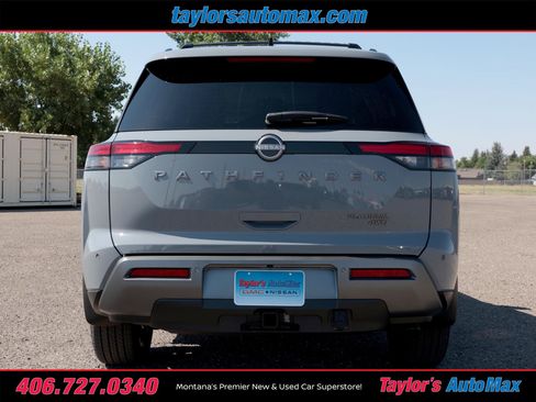 New 2026 Nissan Pathfinder Platinum w/ Accent Package AWD/4WD image 49