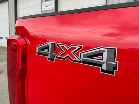 Used 2024 Ford F350 XLT w/ Snow Plow Prep Package AWD/4WD image 18