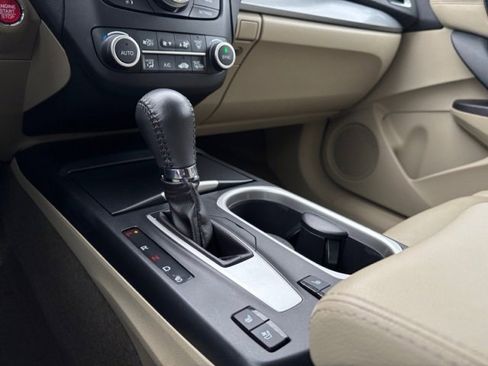 Used 2017 Acura RDX AWD w/ Advance Package image 20