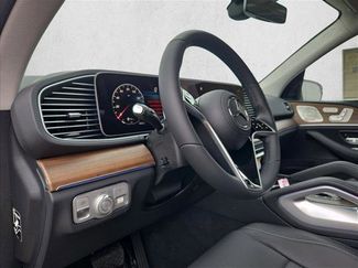 New 2026 Mercedes-Benz GLE 350 4MATIC video 3