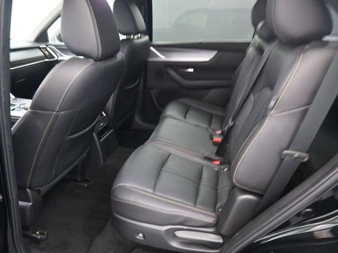 Used 2024 MAZDA CX-90 3.3 Turbo w/ Preferred Package AWD/4WD image 17