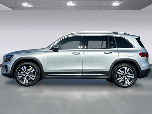Used 2026 Mercedes-Benz GLB 250 image 2