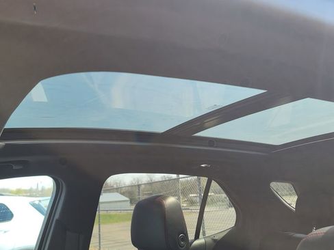 Used 2023 Chevrolet Equinox RS image 10