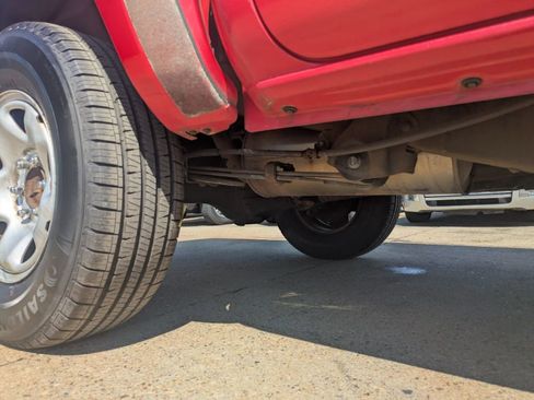 Used 2005 Toyota Tacoma PreRunner image 16