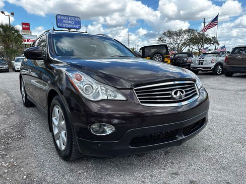 Used 2010 INFINITI EX35 Journey w/ Technology Pkg image 14