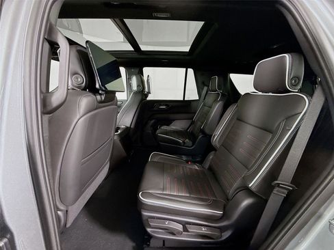 New 2026 GMC Yukon AT4 Ultimate AWD/4WD image 19