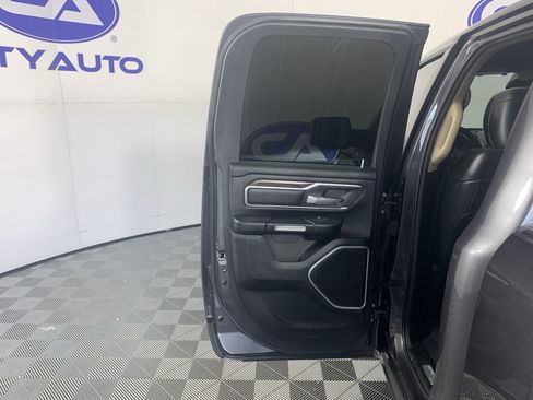 Used 2020 RAM 1500 Laramie RWD image 27