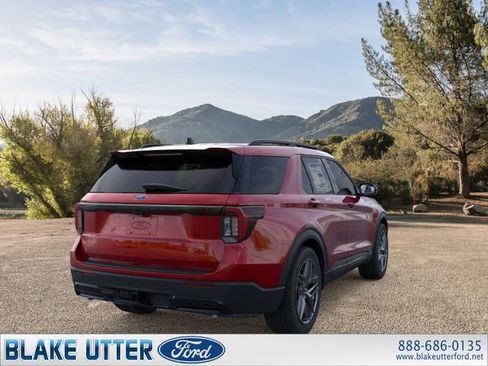 New 2026 Ford Explorer ST-Line RWD image 8