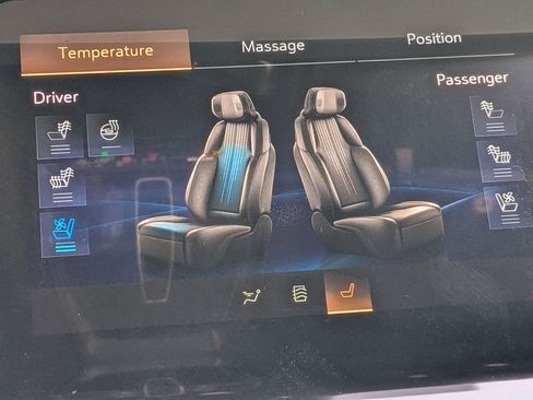 New 2026 Cadillac Vistiq Luxury w/ LPO, Floor Liner Package image 28