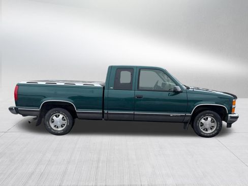 Used 1997 Chevrolet Silverado 1500 2WD Extended Cab w/ Preferred Equipment Group 2 image 5