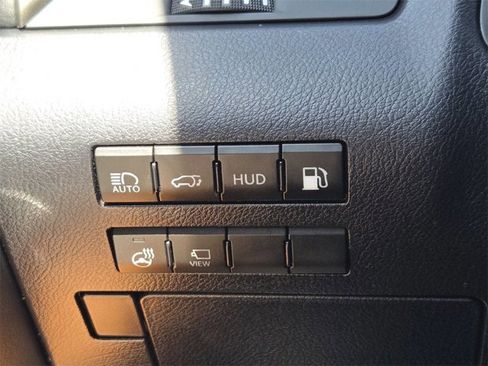 Certified 2022 Lexus RX 450hL Luxury w/ Cold Area Package (CT) image 22