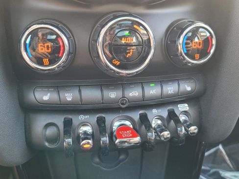 Used 2023 MINI Cooper S image 25