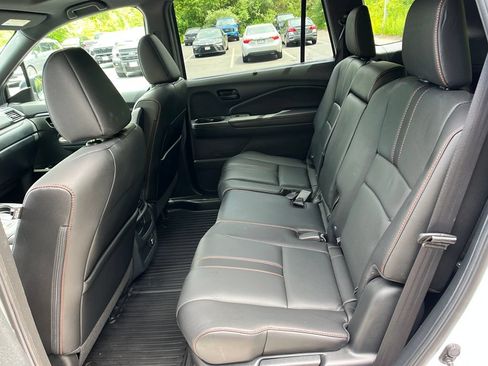 Used 2023 Honda Passport TrailSport image 25