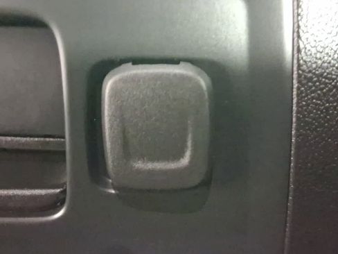 Used 2019 GMC Sierra 3500 Denali w/ Duramax Plus Package image 34