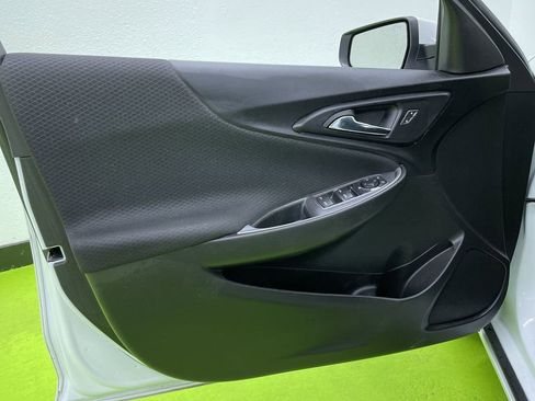 Used 2023 Chevrolet Malibu LT image 16