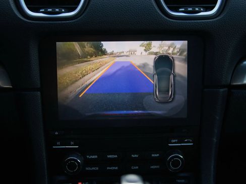 Used 2018 Porsche 718 Cayman image 38