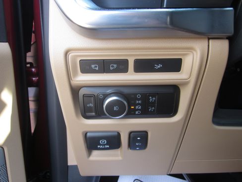 Used 2023 Ford F150 Lariat w/ Trailer Tow Package AWD/4WD image 23