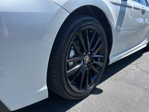Used 2024 Toyota Camry XSE FWD image 10