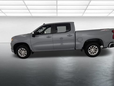 Used 2024 Chevrolet Silverado 1500 LT AWD/4WD image 5