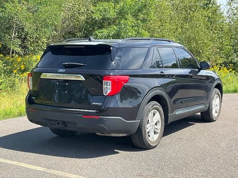 Used 2021 Ford Explorer XLT w/ Class III Trailer Tow Package AWD/4WD image 30