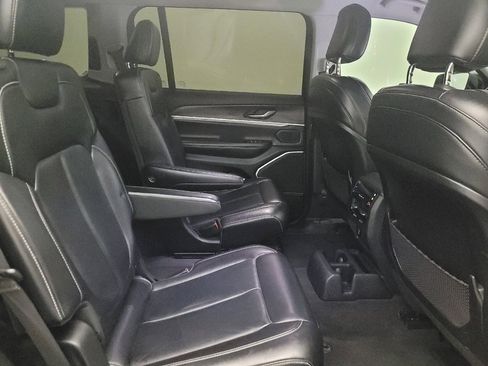 Used 2021 Jeep Grand Cherokee L Limited image 19