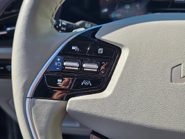 Certified 2023 Kia Niro Wind w/ Wind Preserve Package FWD image 32
