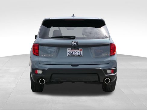 Used 2023 Honda Passport EX-L image 5